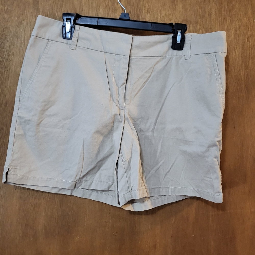 Loft Womens Size 12 Khaki Shorts